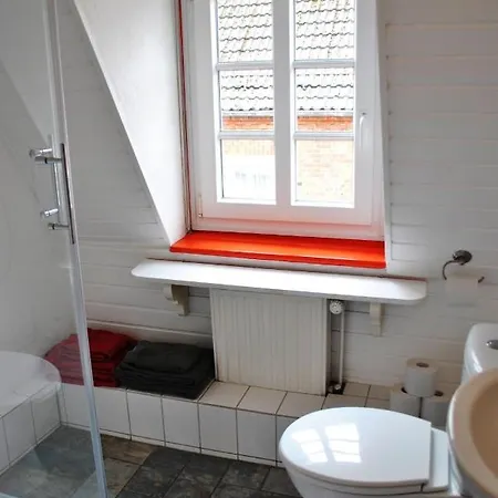 Atelier Bovensiepen, Kattsund-whg 3 / Dachgeschoss - #127905 Apartament Eckernförde
